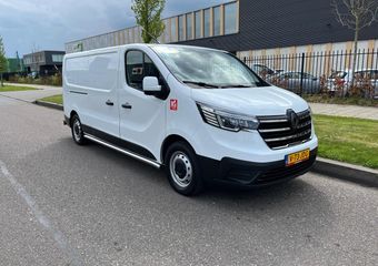 Renault TRAFIC E-Tech Red L2 H1, Nieuwstaat/New condition, Airco, Nav, Camera