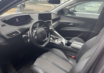 Peugeot 5008 1.2 PureTech Allure Pack MD