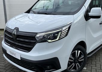 Renault TRAFIC 2.0 Blue dCi 170 EDC DC T30 L2H1 Anniversary | BPM vrij | Direct leverbaar | Trekhaak | Navi | Camera
