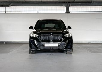 BMW X1 sDrive18i | M Sportpakket Pro | Trekhaak met elektrisch wegklapbare kogel
