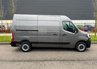 Renault MASTER 135.35 L2 H2 , 2.3 Dci, Euro 6, Airco, Navigatie, !!! 87.902 KM