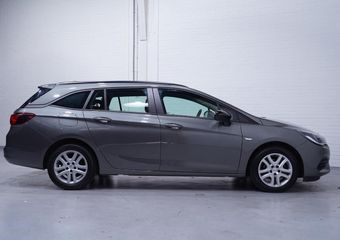 Opel ASTRA Sports Tourer 1.5 CDTI Edition Navi PDC Cruise Camera Apple Carplay