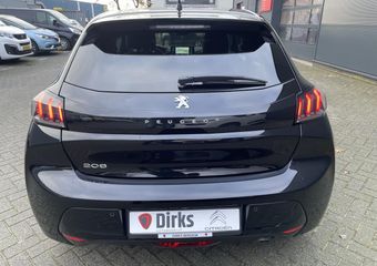 Peugeot 208 100pk Allure (Camera – Navigatie – LED – i-cockpit – Automatische Airco – Apple Carplay)