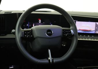 Opel ASTRA 1.2 Level 4 MD