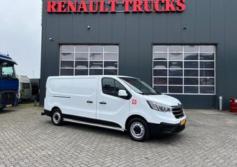 Renault TRAFIC E-Tech Red L2 H1, Nieuwstaat/New condition, Lees omschrijving/Read description