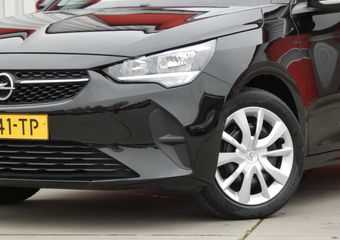 Opel CORSA 1.2 Edition/ lage km/ zeer mooi!