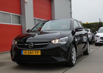 Opel CORSA 1.2 Edition/ lage km/ zeer mooi!