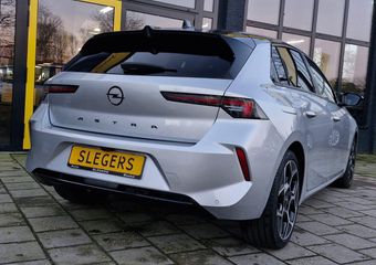 Opel ASTRA 1.6 Turbo Hybrid Ultimate | 360 Camera | Schuifdak | Stoelventilatie + Stoelverwarming | Alcantara | Stoelgeheugen