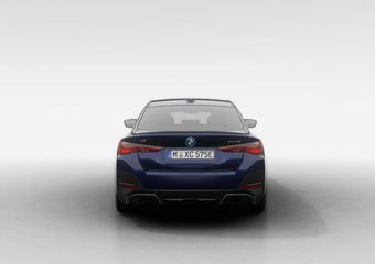 BMW i4 eDrive35 M Sport Edition | M Sport Pro | Comfort Pack | M Adaptief onderstel