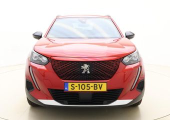 Peugeot e-2008 EV Allure 50 kWh 100% Elektrisch | Airco | Cruise Control | Navigatie | Stoelverwarming | Radio | Camera | 1e eigenaar