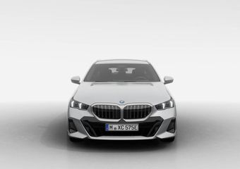 BMW 5-SERIE Touring 530e M Sport Edition | Travel Pack | Trekhaak met elektrisch wegklapbare kogel