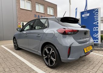 Opel CORSA 1.2 Turbo 100pk Ultimate l PANO-DAK l CAMERA l ECC l LED l NAVI l STOEL/STUUR-VERW. 15.000km