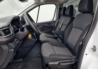 Renault TRAFIC 2.0 dCi 150 T29 L2H1 Work Edition Automaat / Trekhaak / Navigatie via Android Auto/Apple Carplay / Camera /