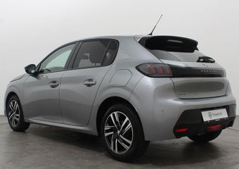 Peugeot 208 1.2 PURETECH 100PK ALLURE PACK | Carplay | Adaptive Cruise | Camera