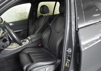 BMW X5 45e M-Sport xDrive 394pk | AKRAPOVIC | B&W | PANODAK