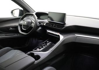 Peugeot 3008 1.6 HYbrid Allure Pack Business 180 PK | Automaat | Camera | Adaptieve Cruise control | Draadloze telefoonlader | Navigatie | Climate Control | 1e eigenaar