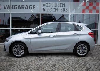 BMW 2-SERIE Active Tourer 225xe iPerformance Luxury plug in Hybride |leder| Camera | Panoramadak