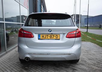BMW 2-SERIE Active Tourer 225xe iPerformance Luxury plug in Hybride |leder| Camera | Panoramadak