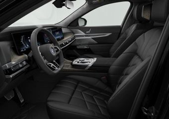 BMW 7-SERIE M760e xDrive
