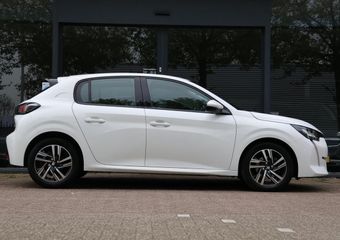 Peugeot 208 1.2 PureTech Allure|Automaat|3D Dash|Carplay