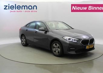 BMW 1-SERIE 218I Executive edition Sedan