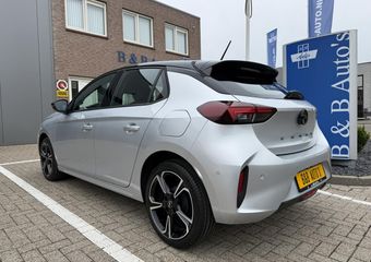 Opel CORSA 1.2 Turbo 100pk Ultimate l PANO-DAK l CAMERA l ECC l LED l NAVI l STOEL/STUUR-VERW. 7.000km