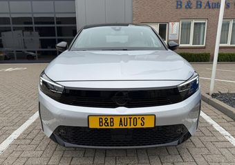 Opel CORSA 1.2 Turbo 100pk Ultimate l PANO-DAK l CAMERA l ECC l LED l NAVI l STOEL/STUUR-VERW. 7.000km