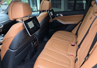 BMW X5 XDRIVE45E M SPORT I LASER I PANORAMA I 22 INCH I DRIVING PROFF.