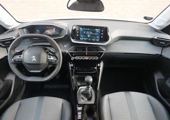 Peugeot 208 1.2 PureTech 100pk Allure Pack | App Connect | Adaptive Cruise | Climate | Keyless | Camera | Stoelverwarming