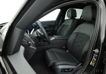 BMW i5 M60 xDrive 84 kWh | Driving Assistant Pro | Pano | HUD | Deep Frozen Grey  | 21 inch