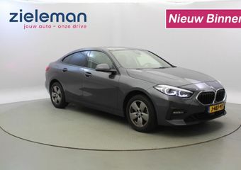 BMW 2-SERIE 218I Executive edition – Carplay, Navi, Clima
