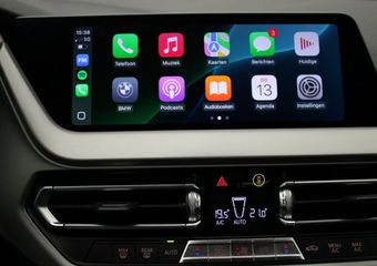 BMW 2-SERIE 218I Executive edition – Carplay, Navi, Clima