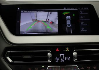 BMW 2-SERIE 218I Executive edition – Carplay, Navi, Clima