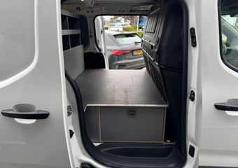 Opel COMBO 1.5D L2 Lang 102PK Airco, dubbele schuifdeur, Cruisecntrl, PDC,
