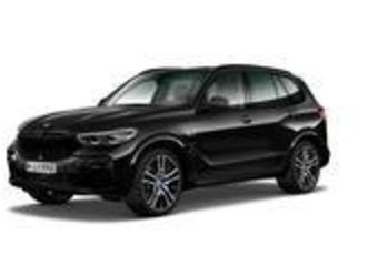 BMW X5 xDrive45e High Executive M Sport – Trekhaak – panoramadak –  verstelbaar / verwarmde voorstoelen – Parking Assistant Plus – Bowers & Wilkins – Travel / Comfort systeem – Scheidingsnet – Extra getint glas –