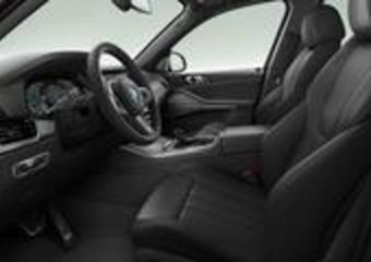 BMW X5 xDrive45e High Executive M Sport – Trekhaak – panoramadak –  verstelbaar / verwarmde voorstoelen – Parking Assistant Plus – Bowers & Wilkins – Travel / Comfort systeem – Scheidingsnet – Extra getint glas –