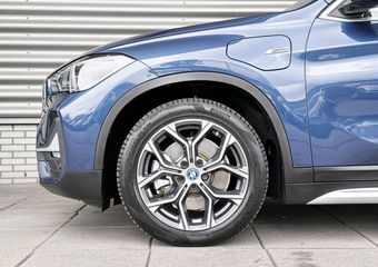 BMW X1 xDrive25e