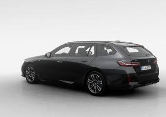 BMW i5 Touring eDrive40 M Sport Edition | Driving Assistant Plus
