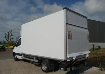 Mercedes-Benz SPRINTER 515 CDI autm bak + klep , trekhaak