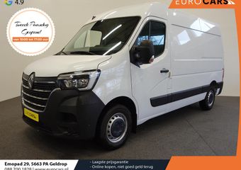Renault MASTER T33 2.3 dCi 135PK L2H2 BPM VRIJ! Airco Cruise control Parkeersensoren Navigatie Trekhaak