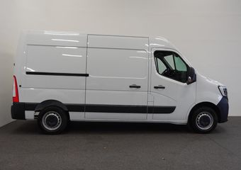 Renault MASTER T33 2.3 dCi 135PK L2H2 BPM VRIJ! Airco Cruise control Parkeersensoren Navigatie Trekhaak
