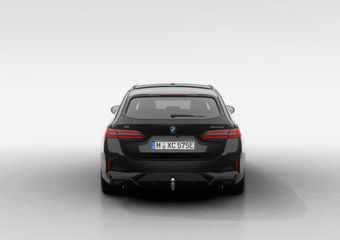 BMW i5 Touring eDrive40 M Sport Edition | M Sport Pro | Innovation Pack | Travel Pack | Comfort Pack