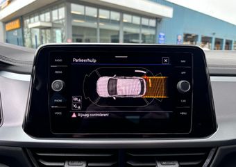 Volkswagen T-Roc 1.0 TSI 115PK STYLE NAVI AIRCO PDC LMV VIRTUALCOCKPIT