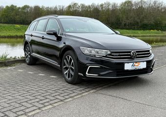 Volkswagen PASSAT Variant 1.4 TSI PHEV GTE Business / massage / Camera / Digidash enz..
