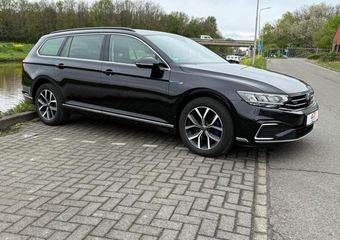 Volkswagen PASSAT Variant 1.4 TSI PHEV GTE Business / massage / Camera / Digidash enz..