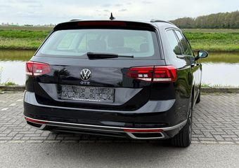 Volkswagen PASSAT Variant 1.4 TSI PHEV GTE Business / massage / Camera / Digidash enz..