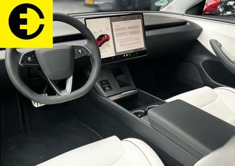Tesla Model 3 performance | Stoelkoeling | AutoPilot | 250kw snellaadfunctie| Performance velgen