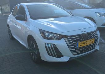 Peugeot e-208 EV Style 50 kWh Navi/Sensoren/50kWh 136/Nieuw model/GEEN AFLEVERKOSTEN