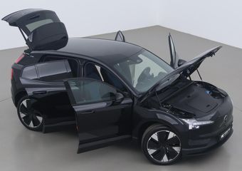 Volvo EX30 Single Motor Extended Range Ultra 69 kWh | Stoel+Stuurverwarming | 20 Inch | Getint Glas | Panoramadak | harman/kardon