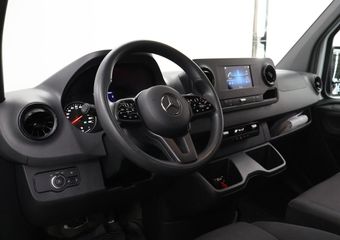 Mercedes-Benz SPRINTER 317 CDI Aut. | L3 H2 | Aut. | Parkeercamera | Airco | Cruise Control | Opstaptrede | 3-zits | Stoelverwarming | Certified |